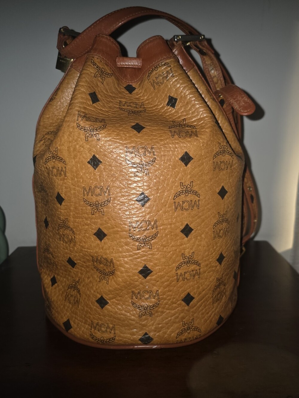 MCM Visetos Bucket Bag - Picture 2 of 7